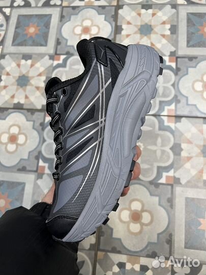 Кроссовки Hoka женские зимние gore tex