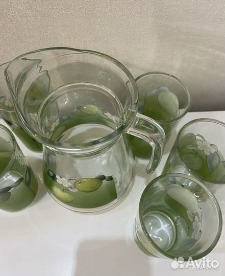 Графин со стаканами