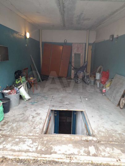 Гараж, > 30 м²