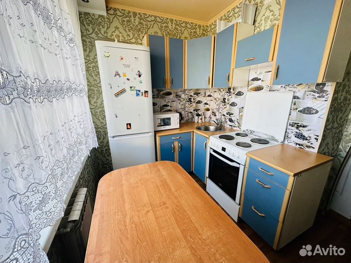 Продам всю мебель и технику,всё б/у