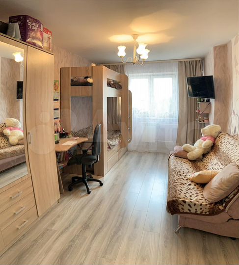 2-к. квартира, 59 м², 8/9 эт.