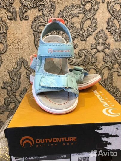 Сандали для девочки