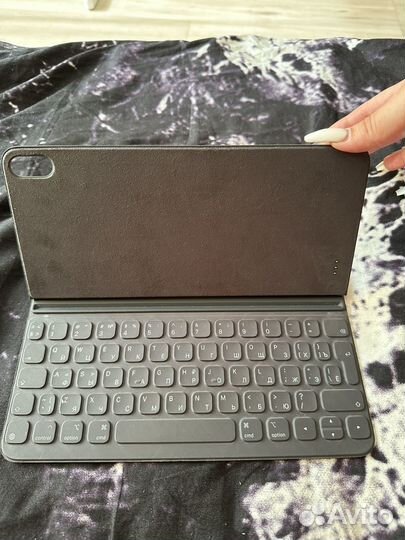 Клавиатура Apple