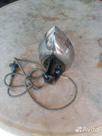 Утюги из СССР, один тяжелый рабочие