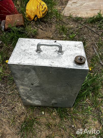 Канистра для бензина алюминиевая 30 литров