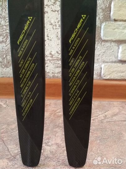 Лыжи беговые Fisher carbon lite skate H-plus