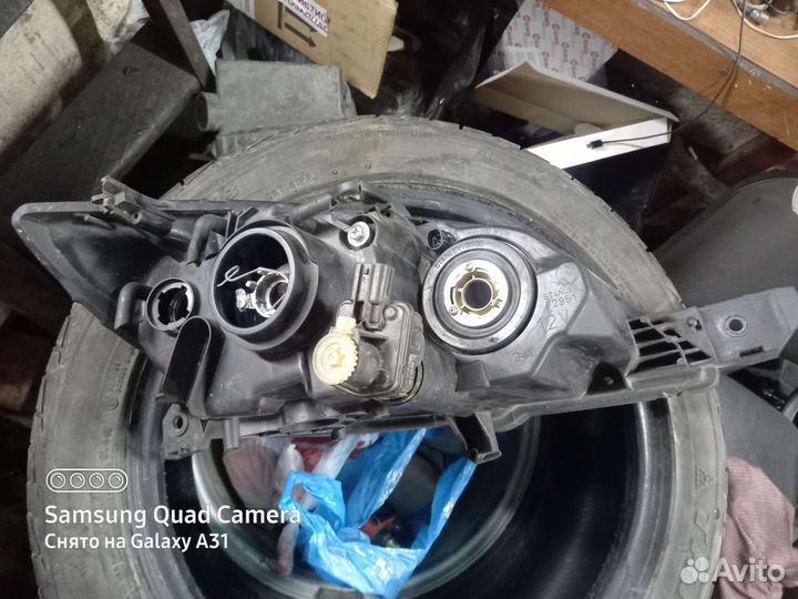 Фара левая mazda 3 bk P2951L