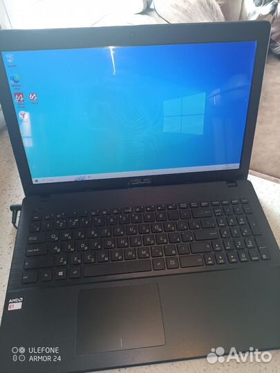Ноутбук asus X552W