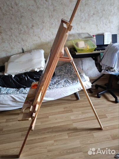 Мольберт художественный