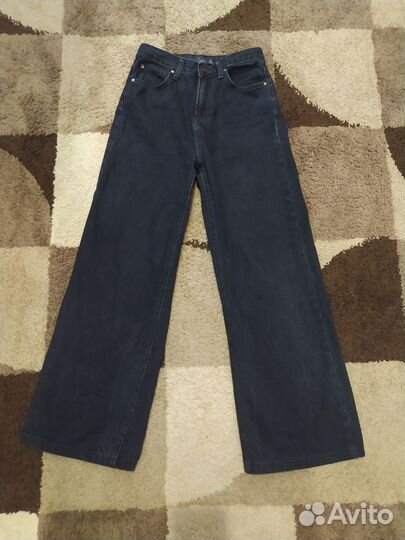 Джинсы colins 42 широкие