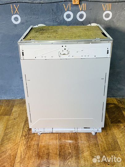 Посудомоечная машина Miele G2272 SCVi