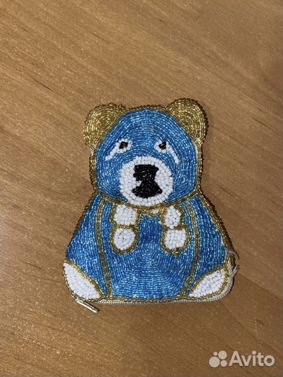 Голубой медведь из бисера