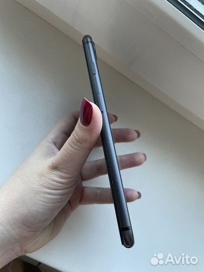 iPhone 8 Plus, 64 ГБ