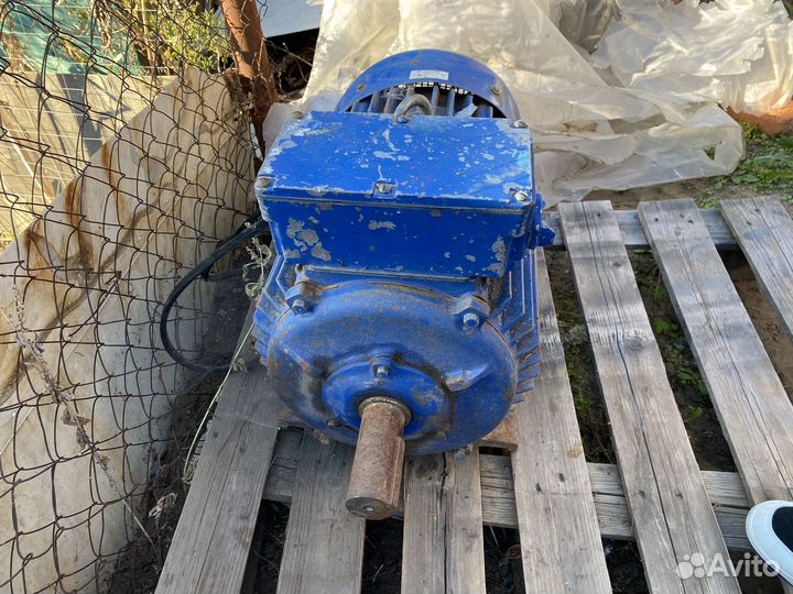 Электродвигатель