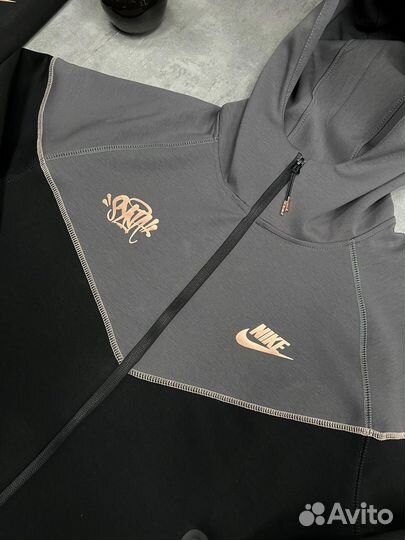 Спортивный костюм nike