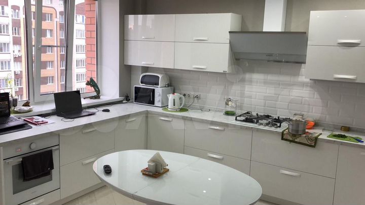 2-к. квартира, 75 м², 8/9 эт.