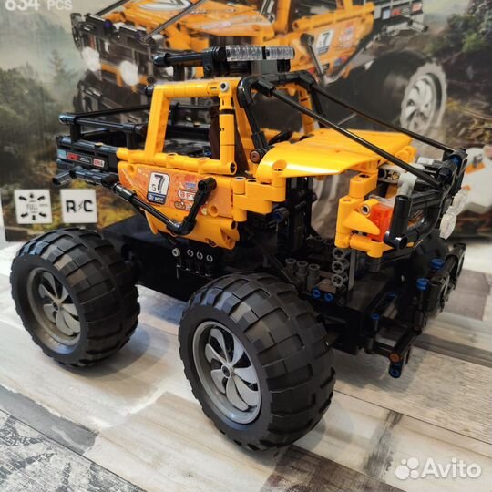 Конструктор Technic Монстер Трак 142734