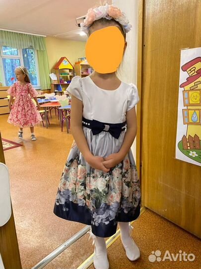 Детское нарядное платье 116