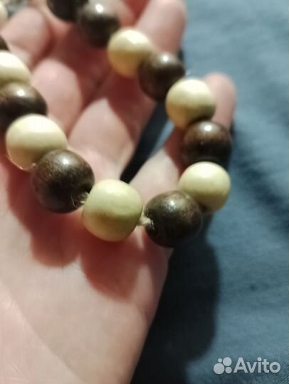 Деревянный браслет