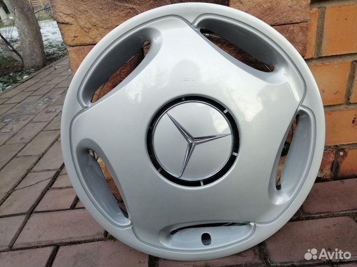 Колпаки Мерседес Е класса оригинал 16