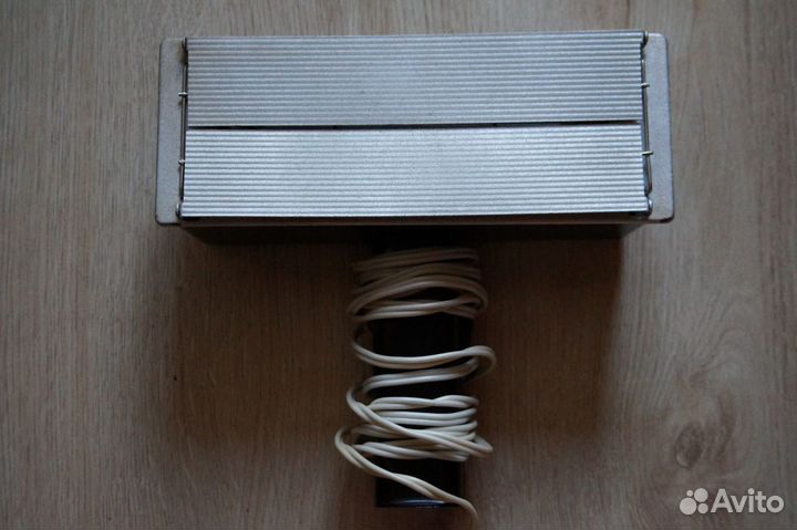 Галогенный киноосветитель KV 1000