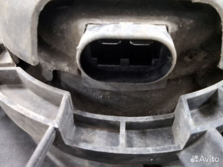 Радиатор охлаждения и вентилятор Renault Logan I