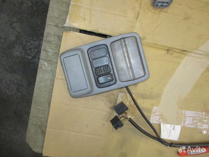 Плафон салонный Mercedes-Benz A9438200043