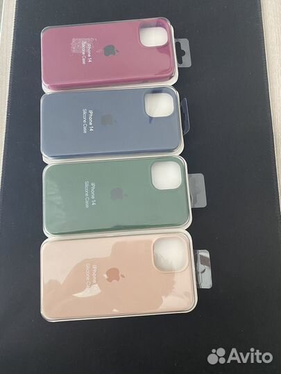 Чехол на iPhone 14 с яблоком