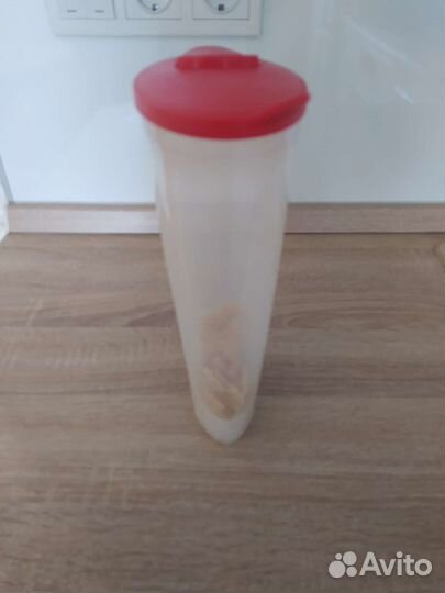 Контейнер для сыпучих продуктов 1.9л