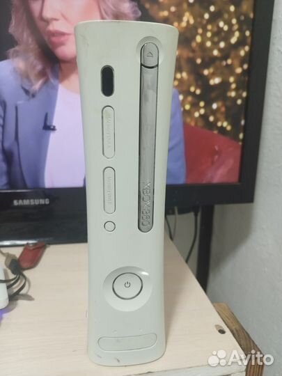 Xbox 360 fat 20gb 3 огня