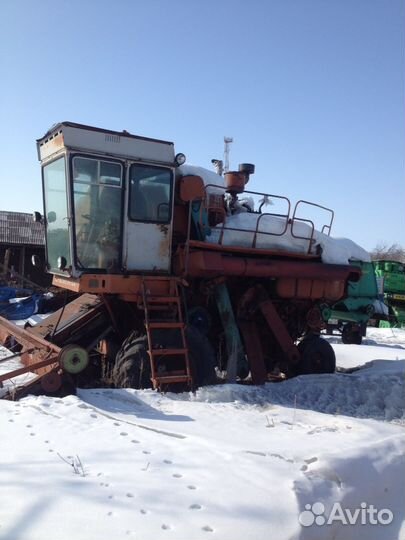 Комбайн Енисей Енисей-1200, 2000