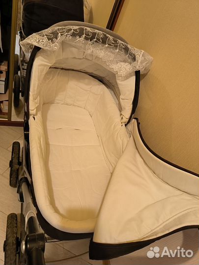 Коляска Peg-Perego Young