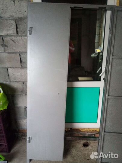 Дверь металлическая