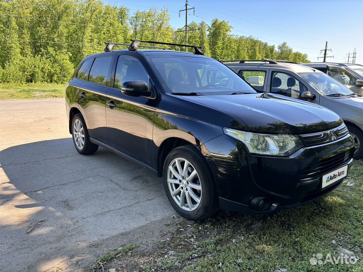 Mitsubishi Outlander 2.0 CVT, 2013, 190 500 км