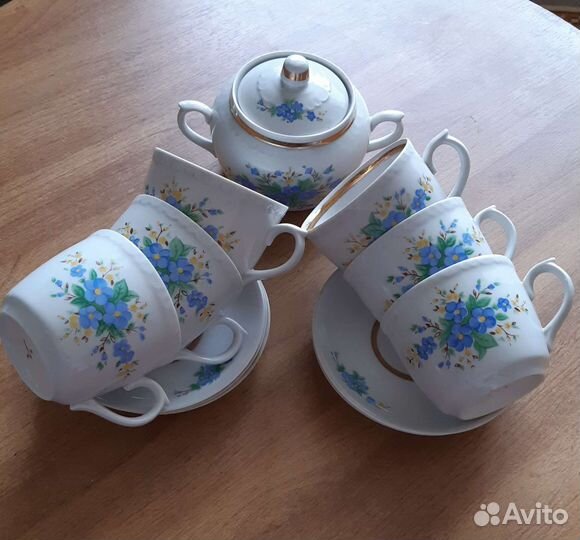 Посуда- чашки, тарелки.на любой вкус