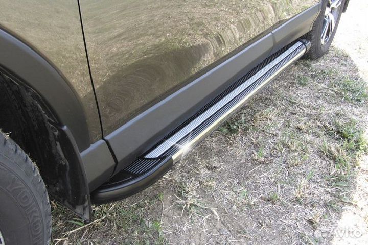 Пороги алюминиевые Toyota RAV-4 (2015)