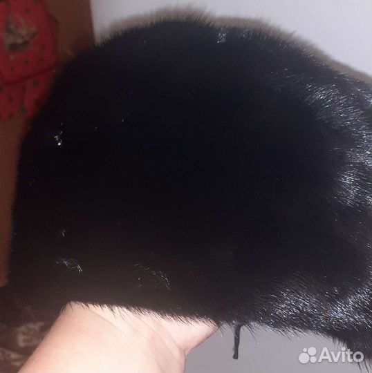 Норковая шапка новая,со стразами сваровский