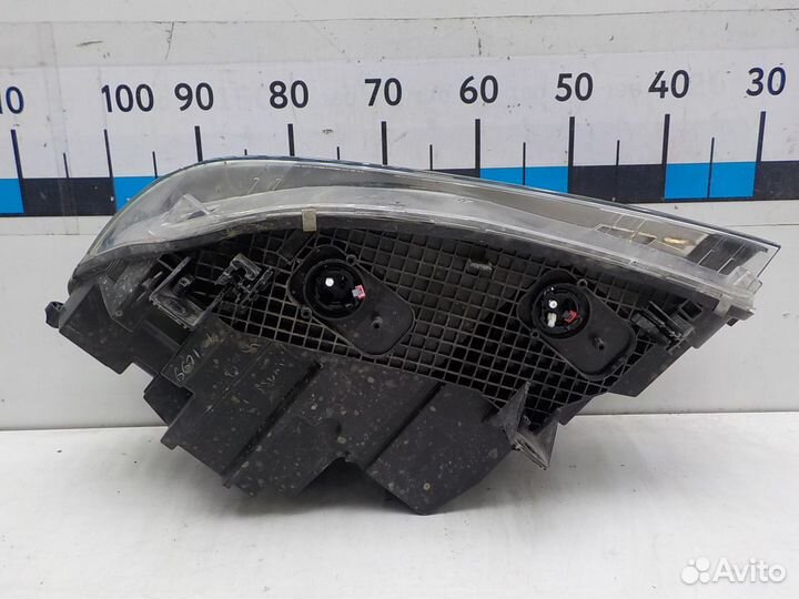 Фара правая BMW X5