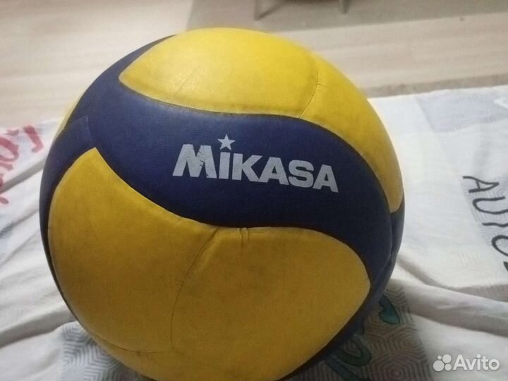 Волейбольный мяч mikasa v330w