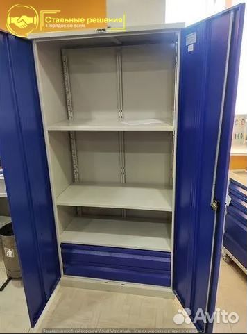 Шкаф металлический для инструментов