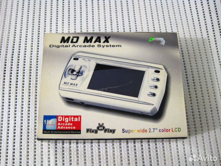 Карманная игровая приставка MD MAX (типа sega)
