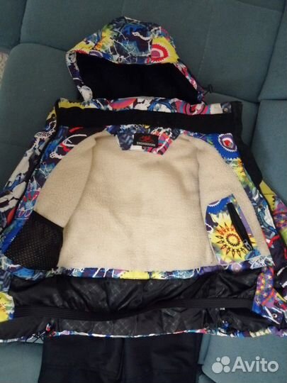 Костюм лыжный (горнолыжный) на девочку