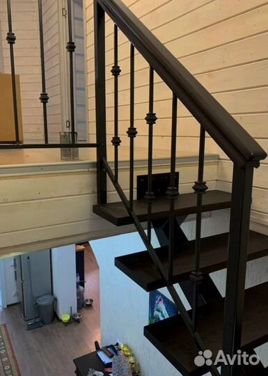 Лестница винтовая с монтажем