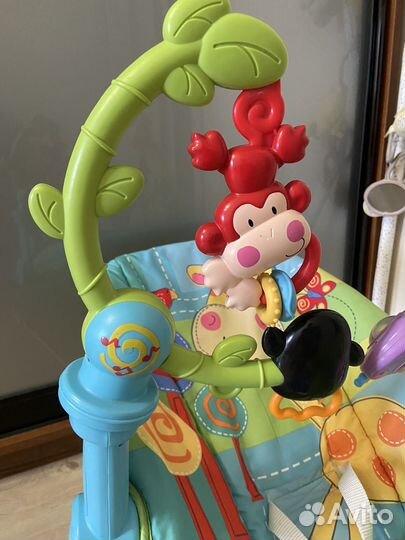 Шезлонг детский fisher price