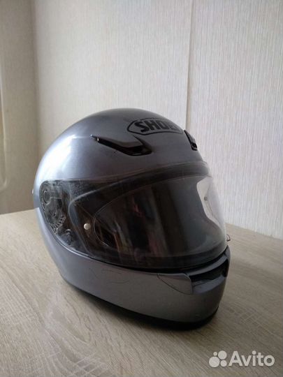 Мотошлем shoei