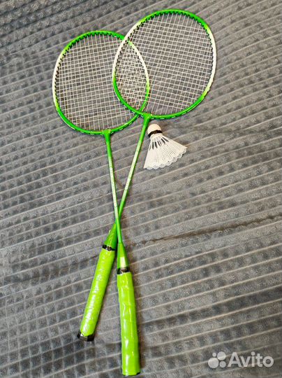 Ракетка для бадминтона