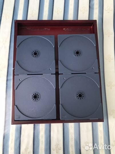 Коробка для компактного хранения cd и dvd дисков