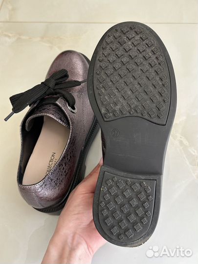 Лоферы женские