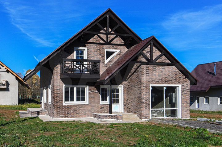 Дом 143 м² на участке 8,4 сот.