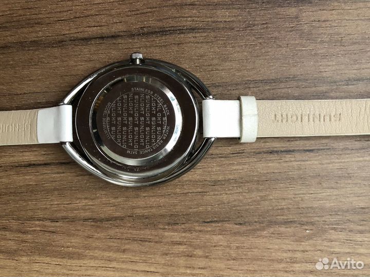 Часы женские